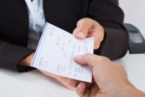 قوانین سفته دادن کارگران به کارفرما