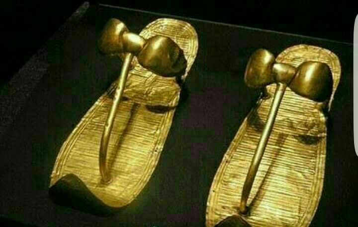 دمپائی طلایی رامسس دوم