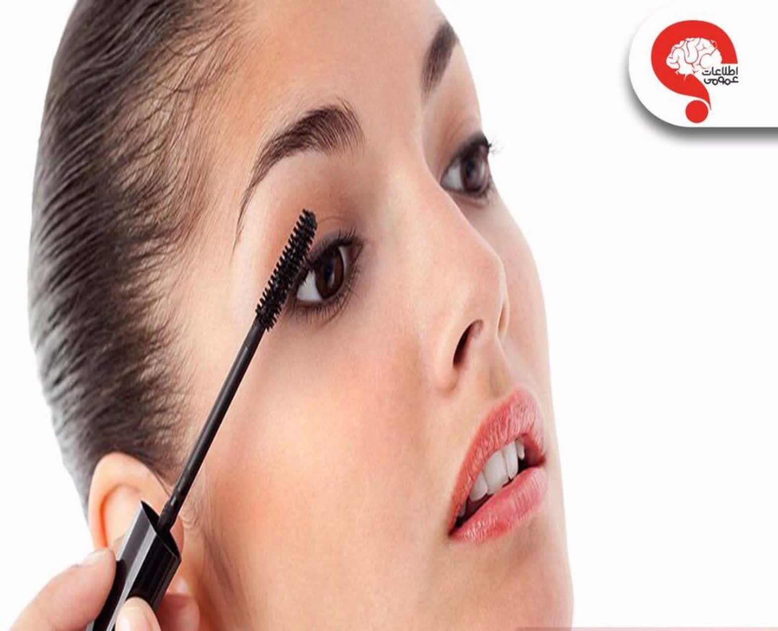 اندکی باز گذاشتن دهان 