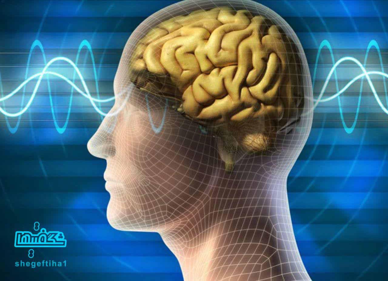 گوشی را بالای سرتان به شارژ نزنید!