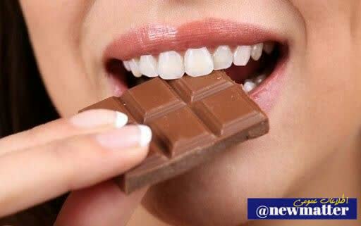 خوردن شکلات تلخ