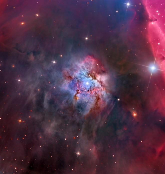 سحابی NGC 2023