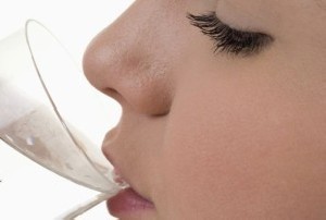 قابل توجه کسانی که آب نمی خورند