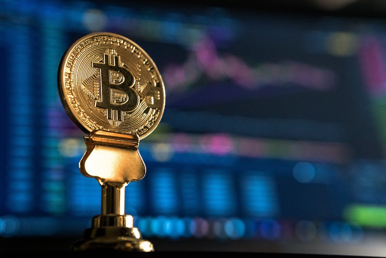 انقضای ۷۵۰ میلیون دلار قرارداد آپشن بیت‌کوین