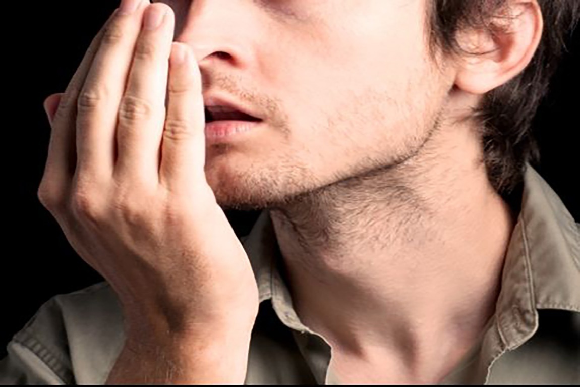 برای رفع بوی بد دهان چکار کنیم؟