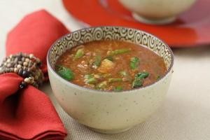 خوراکی سبک مخصوص شام (قارچ و عدس)