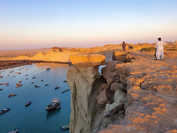 بندر و اسکله صیادی بریس