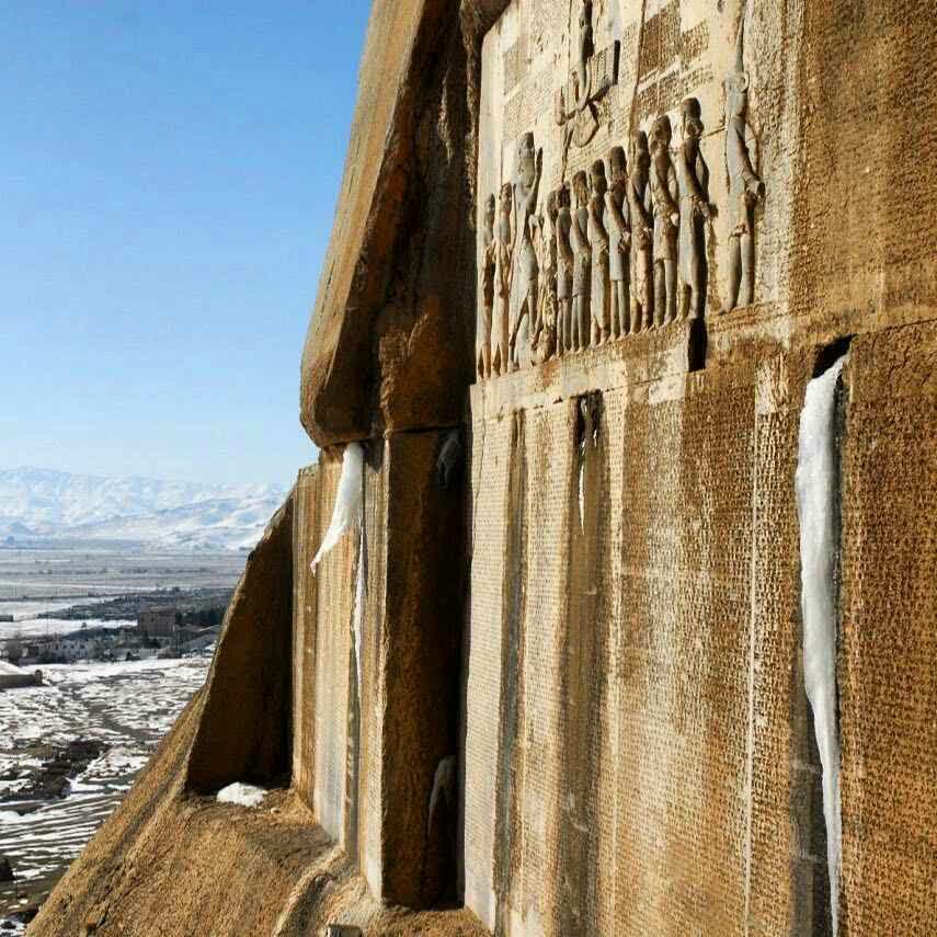 یکی از ویژگیهای خاص کتیبه بیستون