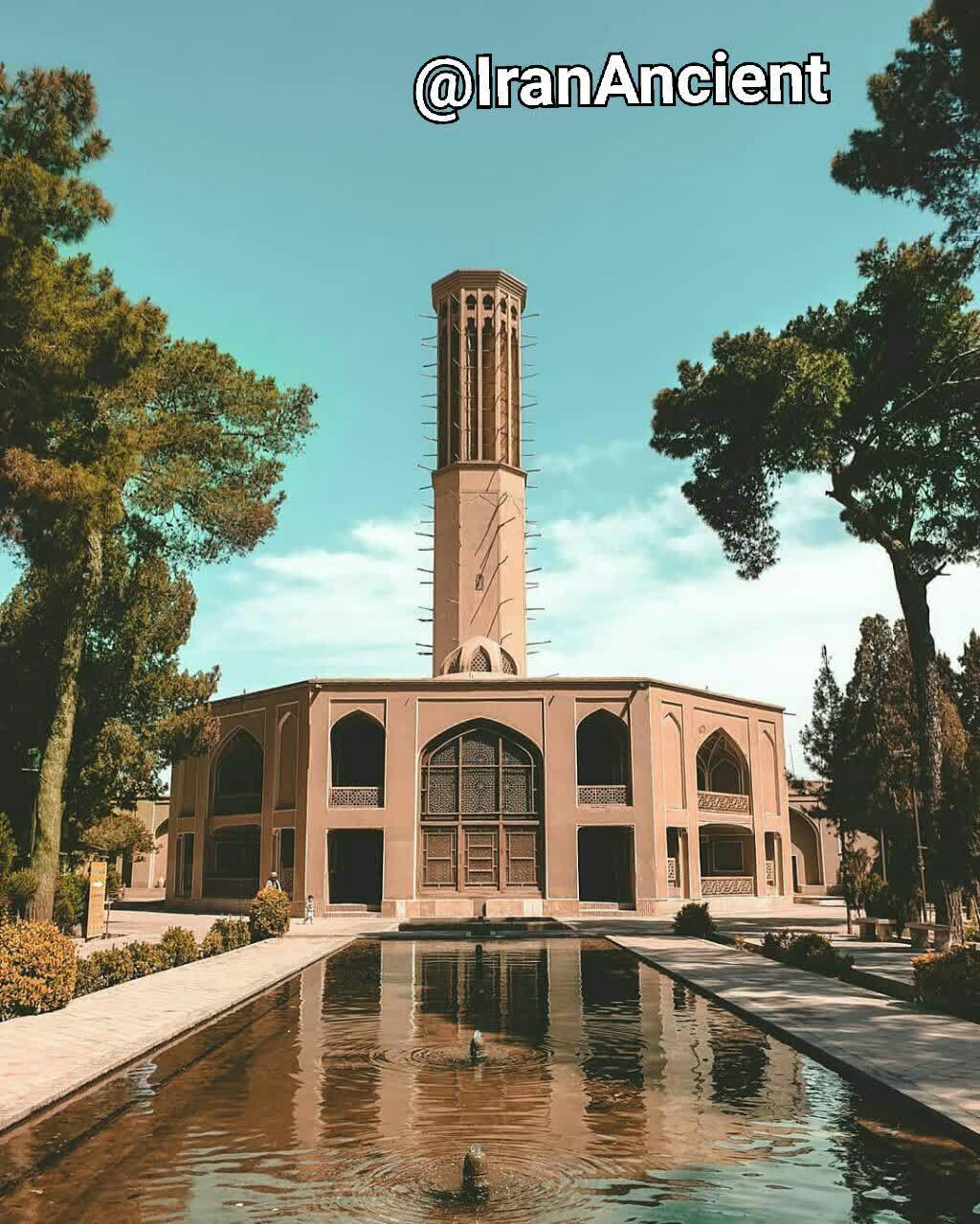 باغ دولت آباد یزد