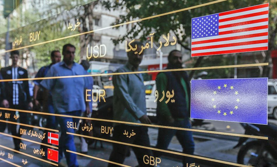 دلار در صرافی‌ها به کانال ۲۶ هزار تومان بازگشت