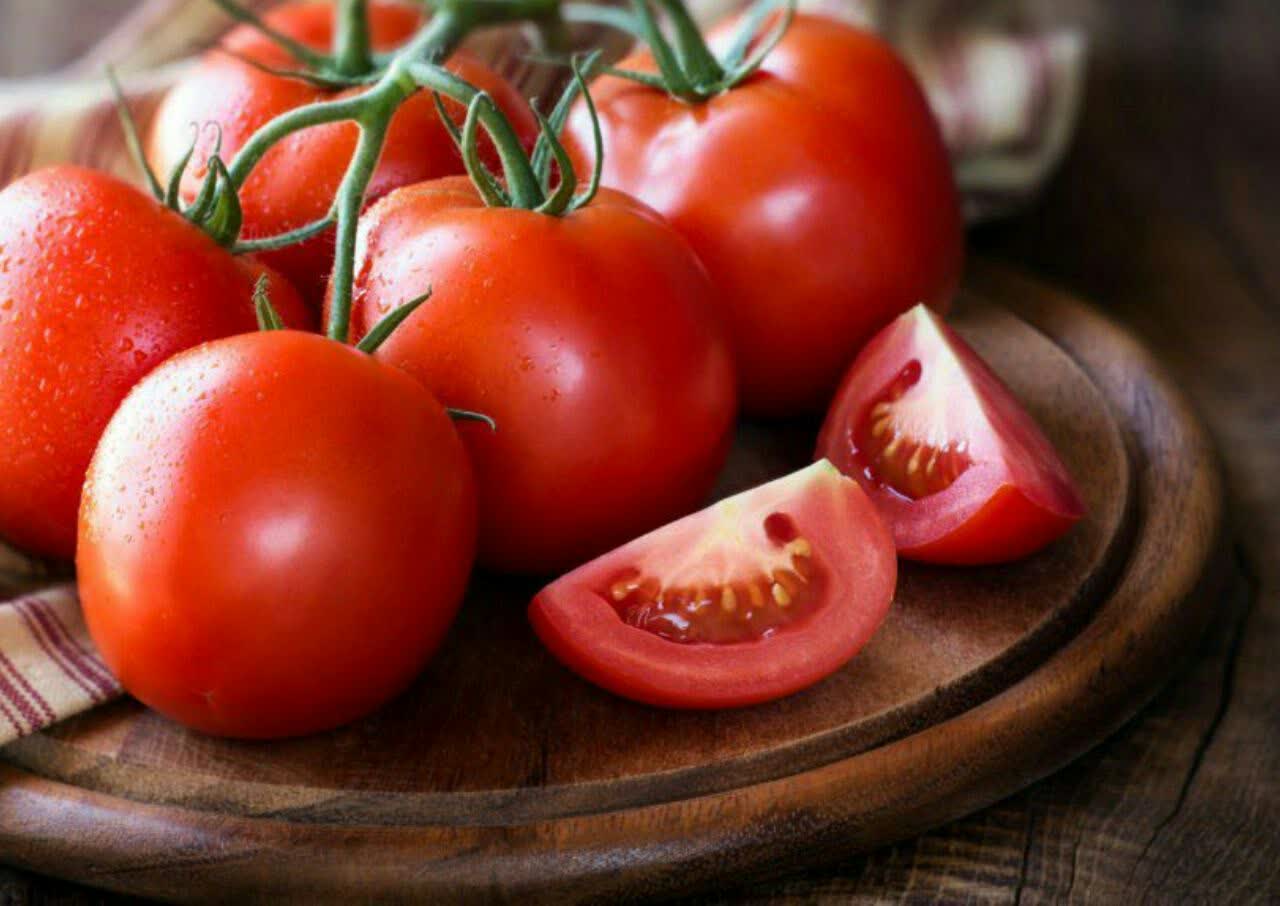 گوجه فرنگی سرشار از ویتامین e