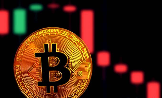 دلیل کاهش قیمت بیت‌کوین