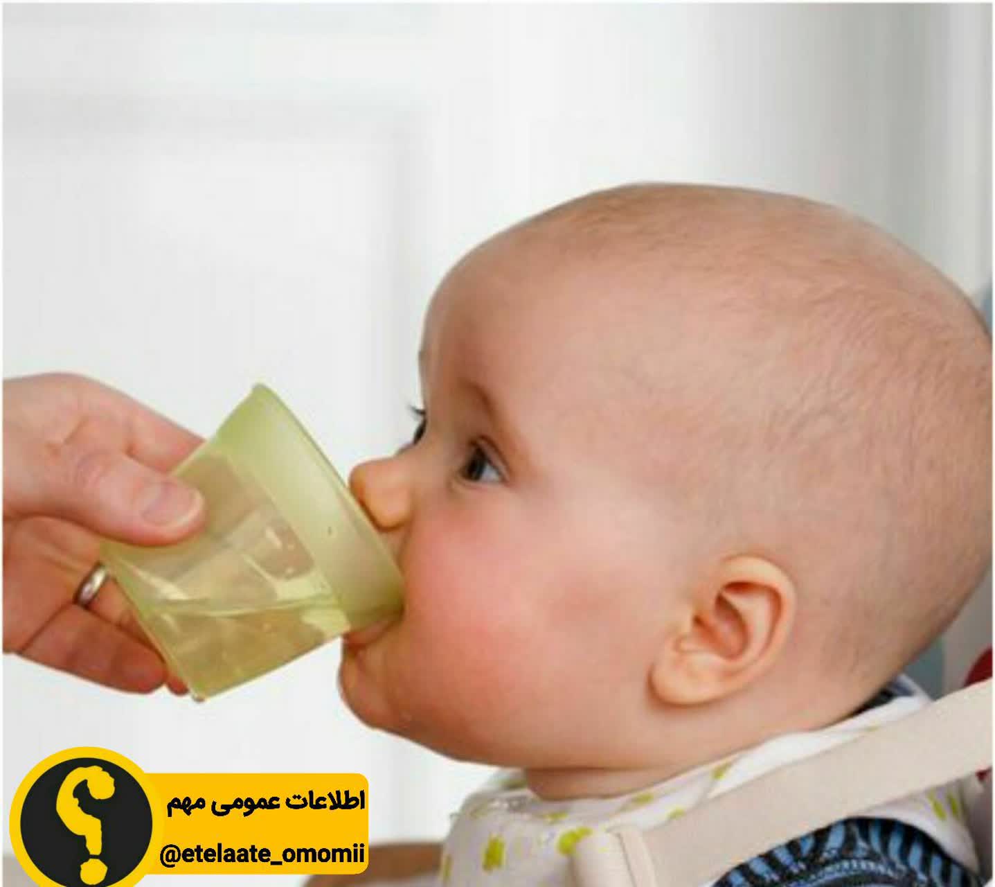 دادن آب به نوزاد زیر ۶ ماه 