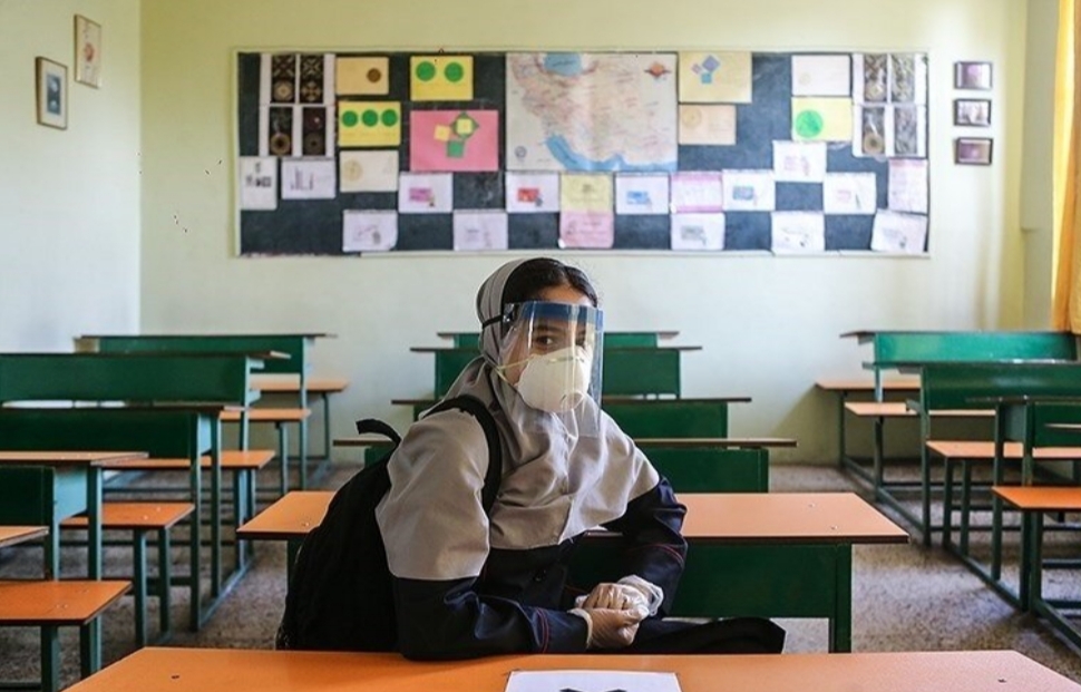 حضور دانش اموزان از اول بهمن در مدارس اجباری شد