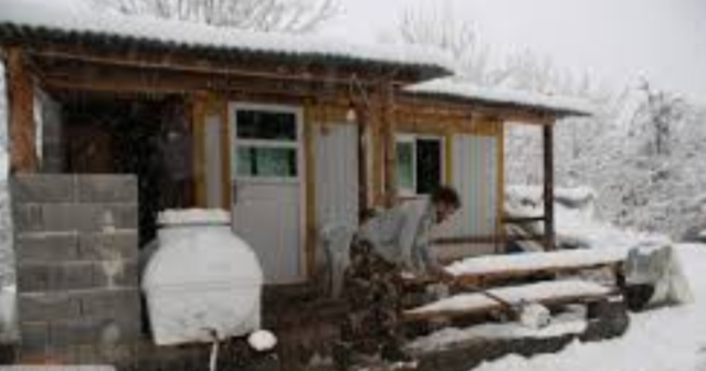 بارش برف ۸۰ سانتی متری در مازندران