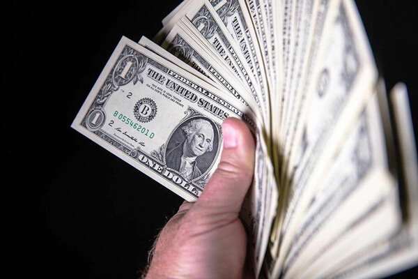 تاثیر دلار ۲۲ هزار تومانی