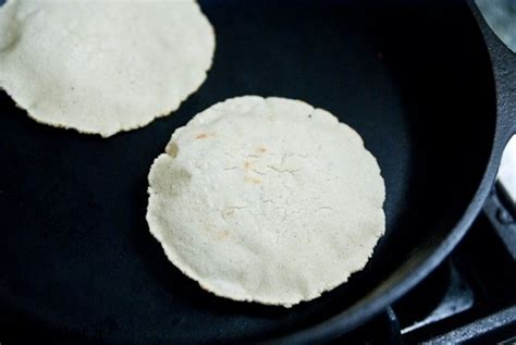 نان خانگی ترتیلا 