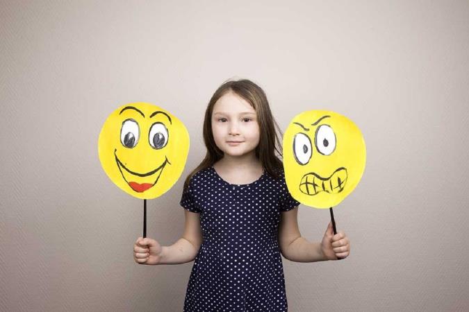 آموزش مهارت های مقابله ای به کودک