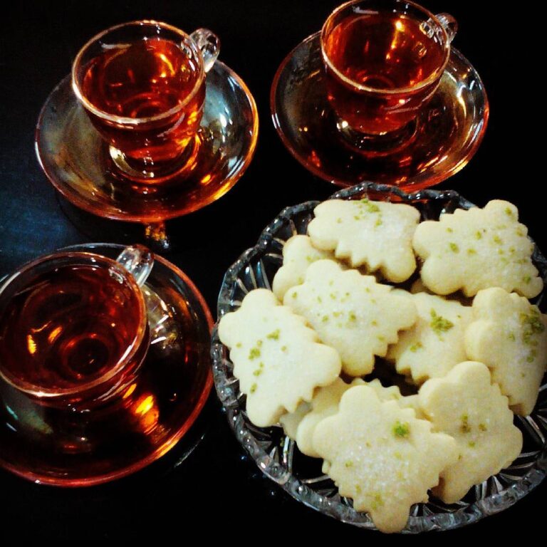  طرز تهیه نان شکری