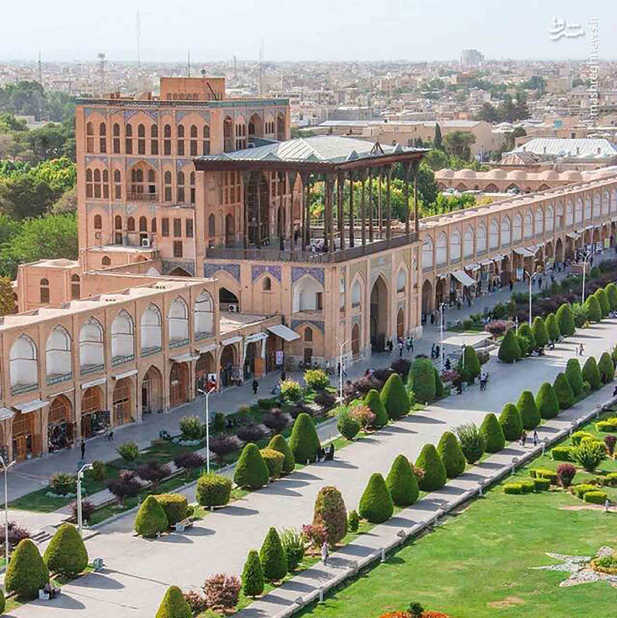 تاریخچه کاخ عالی قاپو اصفهان