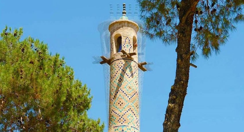 منارجنبان اصفهان