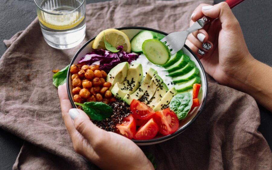 احساس افسردگی می‌کنید این غذاها را بخورید