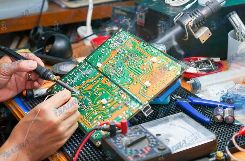 آموزش تعمیرات برد الکتریکی در تبریز